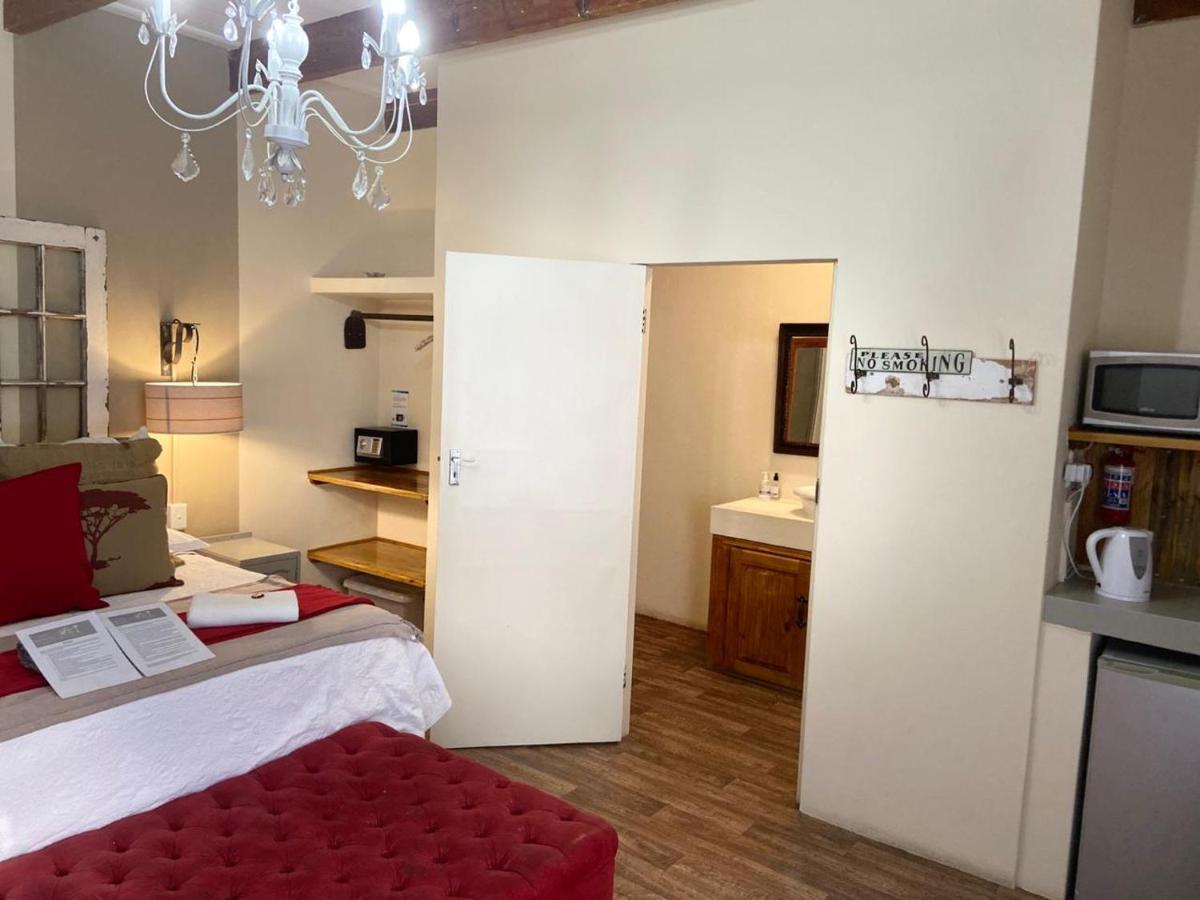 Cape Karoo Guesthouse Beaufort West Εξωτερικό φωτογραφία