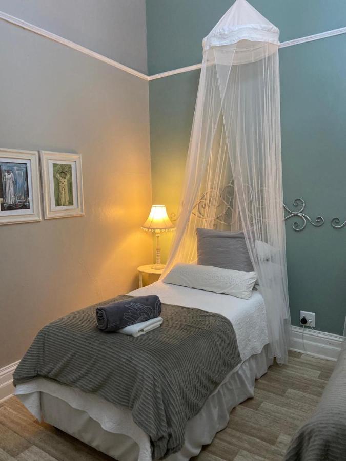 Cape Karoo Guesthouse Beaufort West Εξωτερικό φωτογραφία