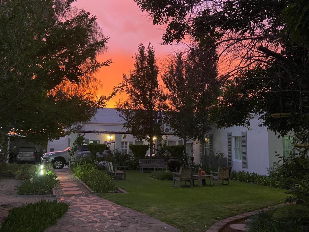 Cape Karoo Guesthouse Beaufort West Εξωτερικό φωτογραφία