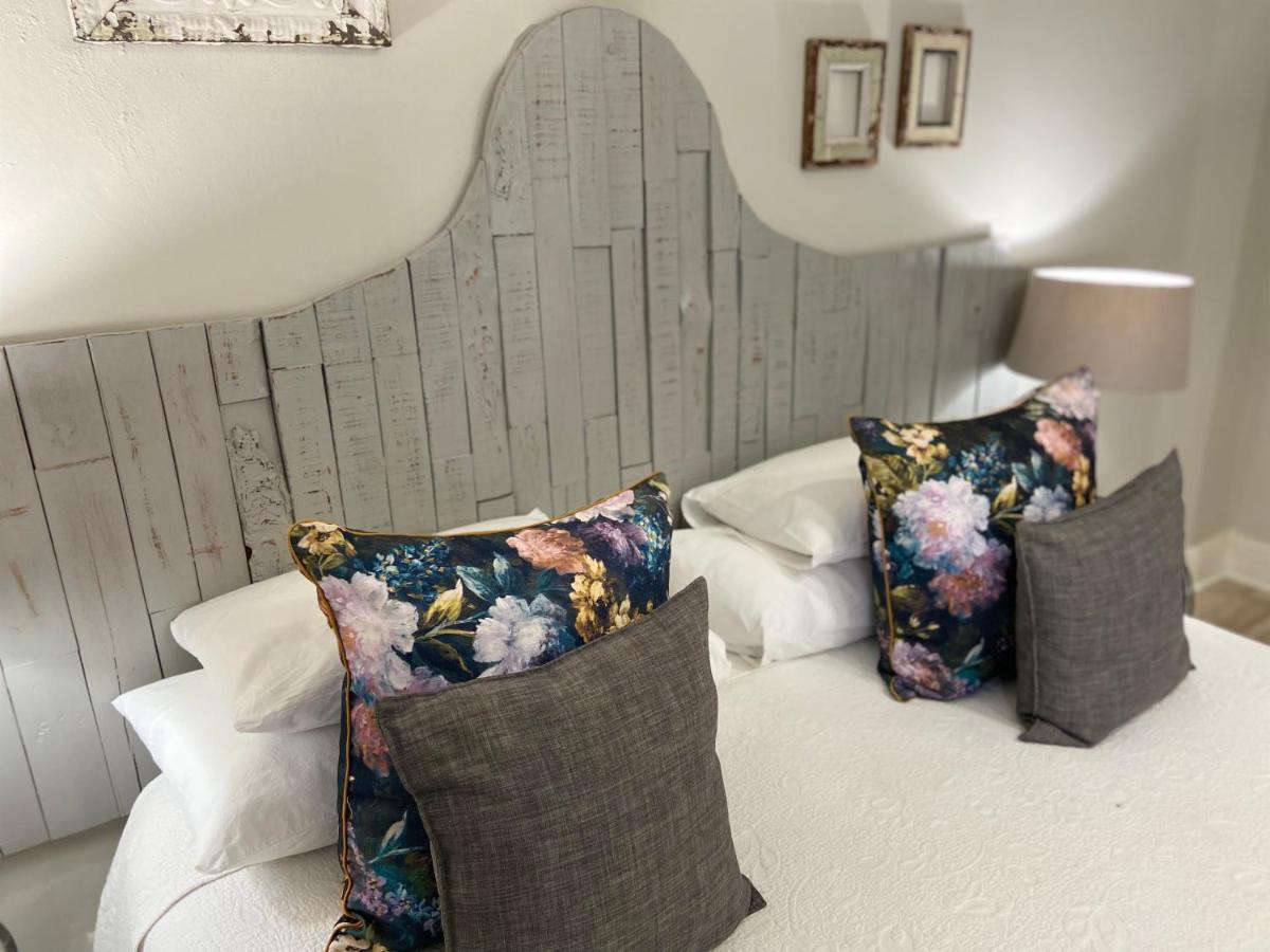 Cape Karoo Guesthouse Beaufort West Εξωτερικό φωτογραφία