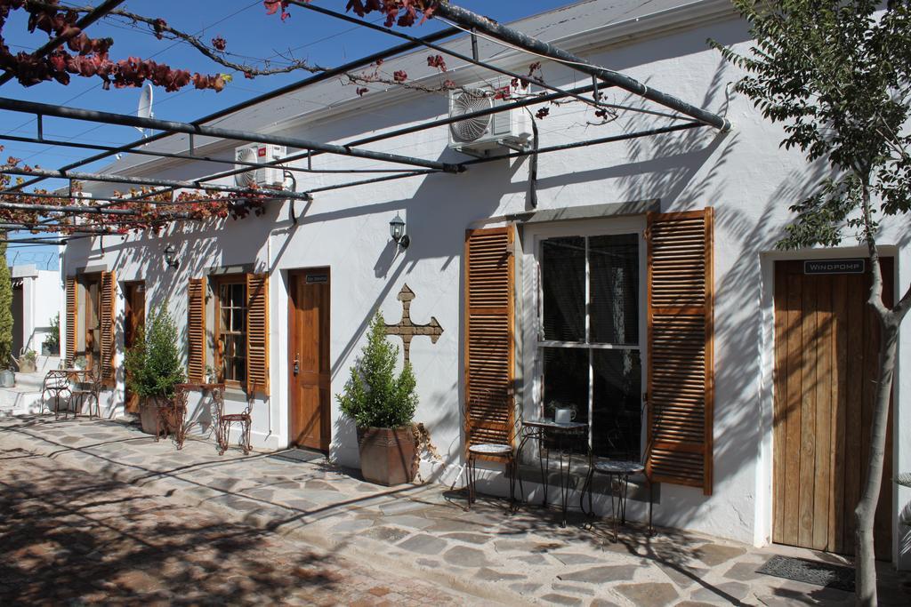 Cape Karoo Guesthouse Beaufort West Εξωτερικό φωτογραφία