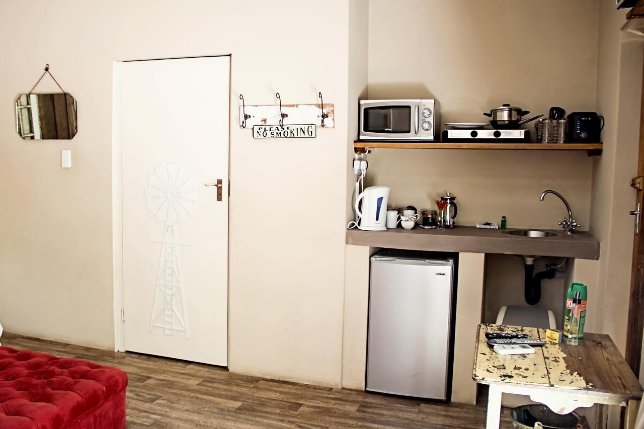 Cape Karoo Guesthouse Beaufort West Εξωτερικό φωτογραφία